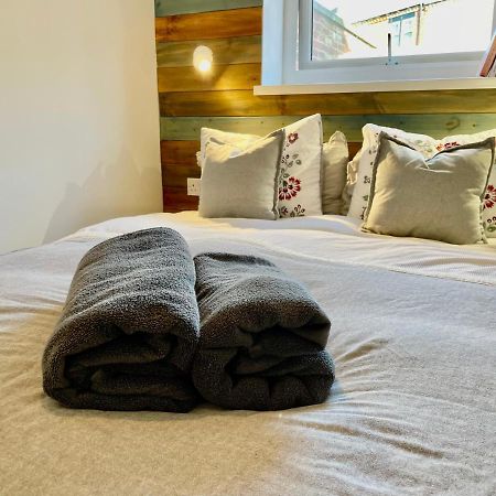 The Corner House - Modern Chesterfield Town Centre Apartments Extérieur photo