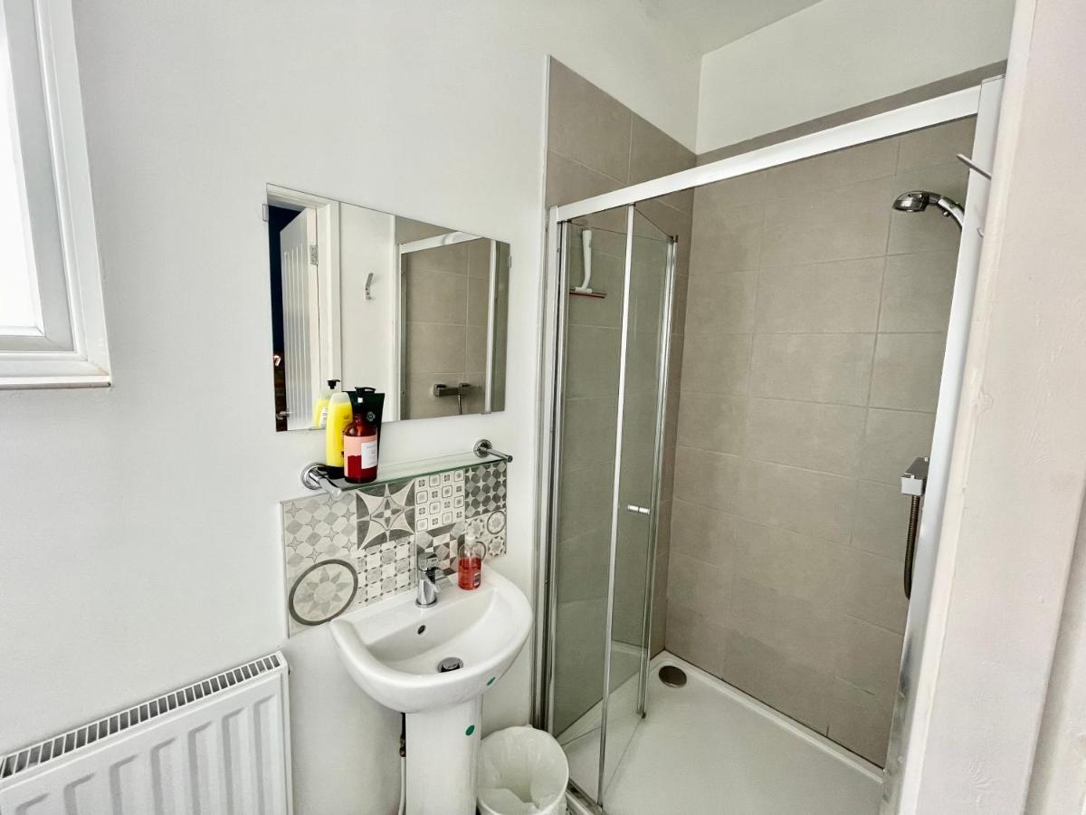The Corner House - Modern Chesterfield Town Centre Apartments Extérieur photo