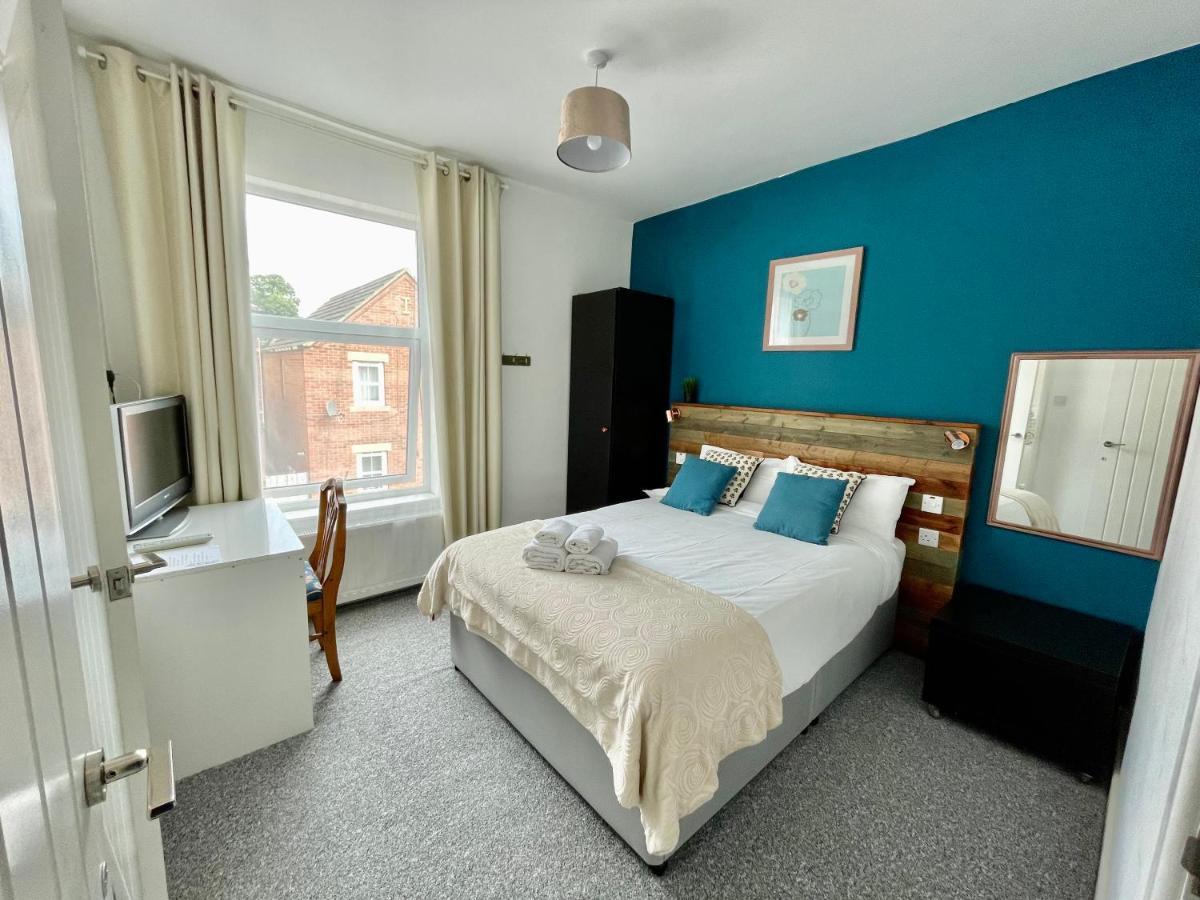 The Corner House - Modern Chesterfield Town Centre Apartments Extérieur photo