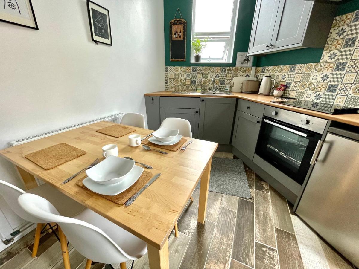 The Corner House - Modern Chesterfield Town Centre Apartments Extérieur photo